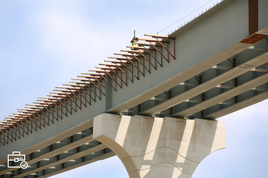 Se busca albañiles para construcción de puentes